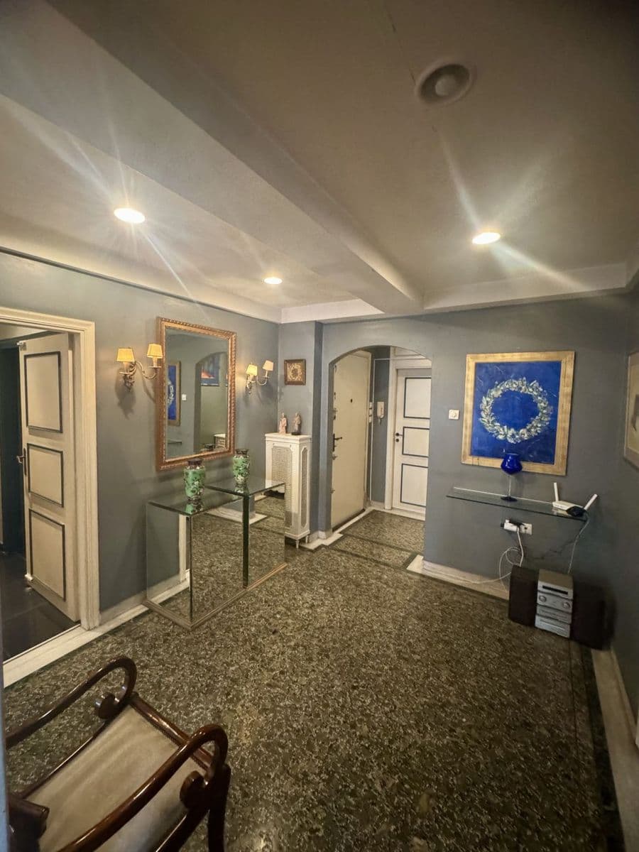 2-room Apartment, 137m² — Kipseli, built 1956 - 5