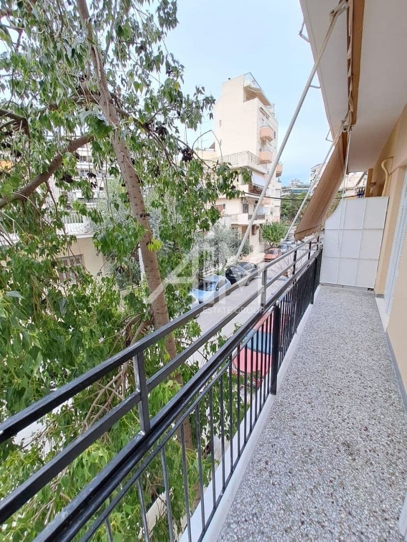 2-room Apartment, 70m² — Nea Smyrni, built 1964 - 4