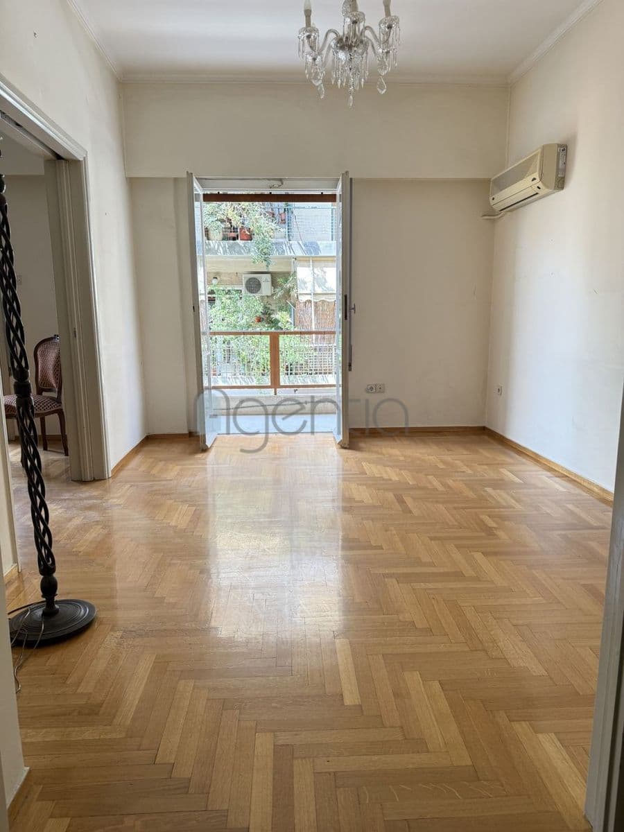 2-room Apartment, 91m² — Kipseli, built 1972 - 2