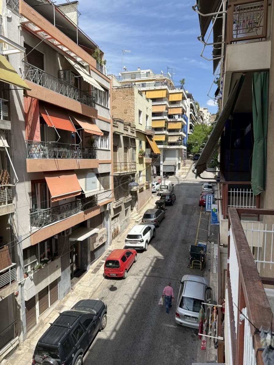 2-room Apartment, 91m² — Kipseli, built 1972 - 4