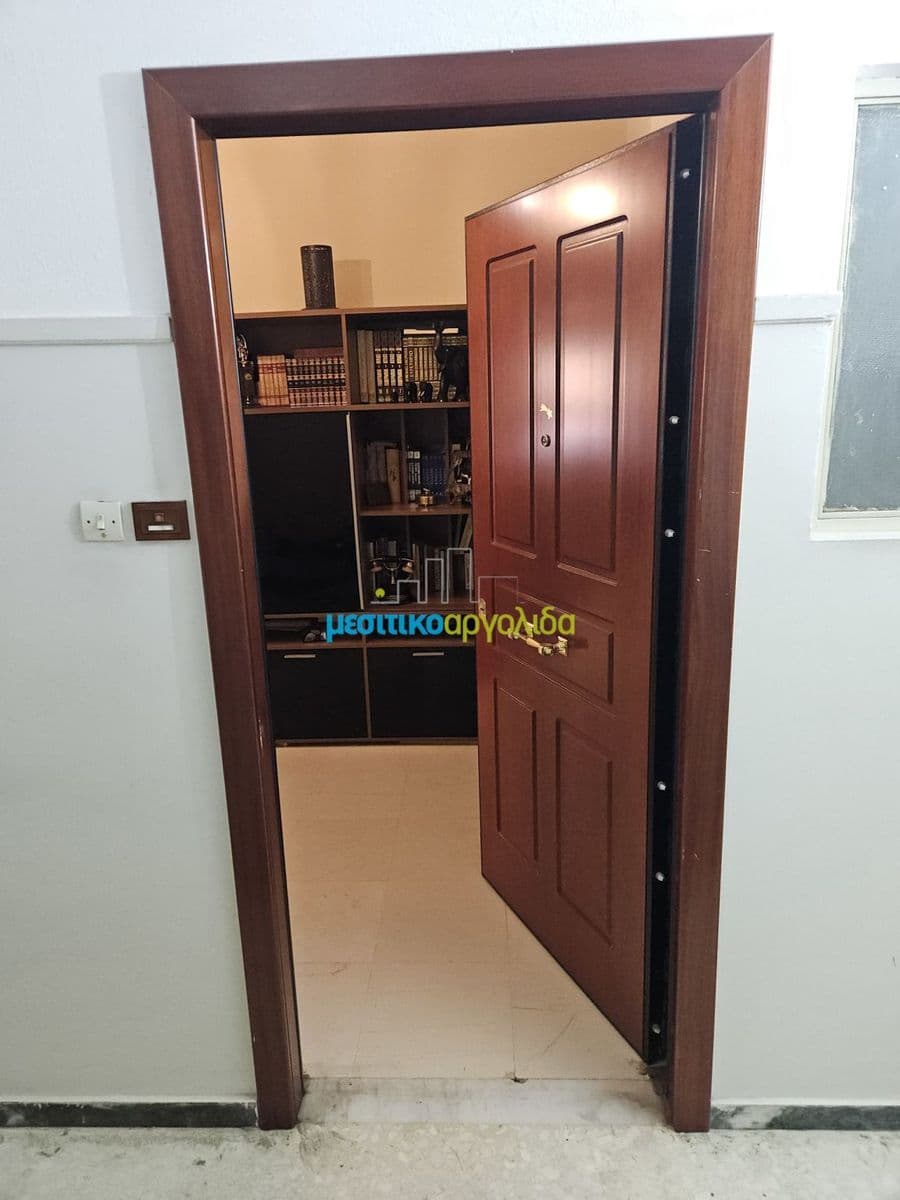 2-room Apartment, 90m² — Nea Smyrni, built 1971 - 2