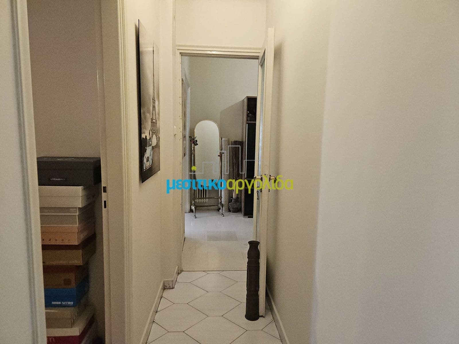 2-room Apartment, 90m² — Nea Smyrni, built 1971 - 9