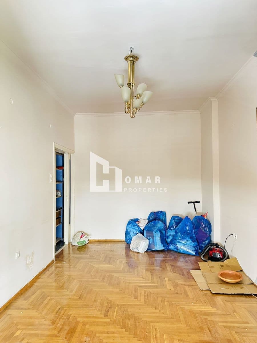 2-room Apartment, 71m² — Kipseli, built 1970 - 3