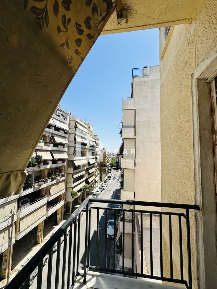 2-room Apartment, 71m² — Kipseli, built 1970 - 7