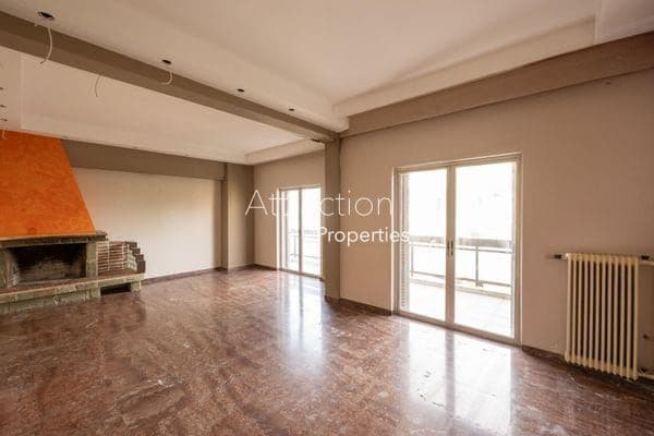 2-room Apartment, 115m² — Marousi, built 1977 - 1