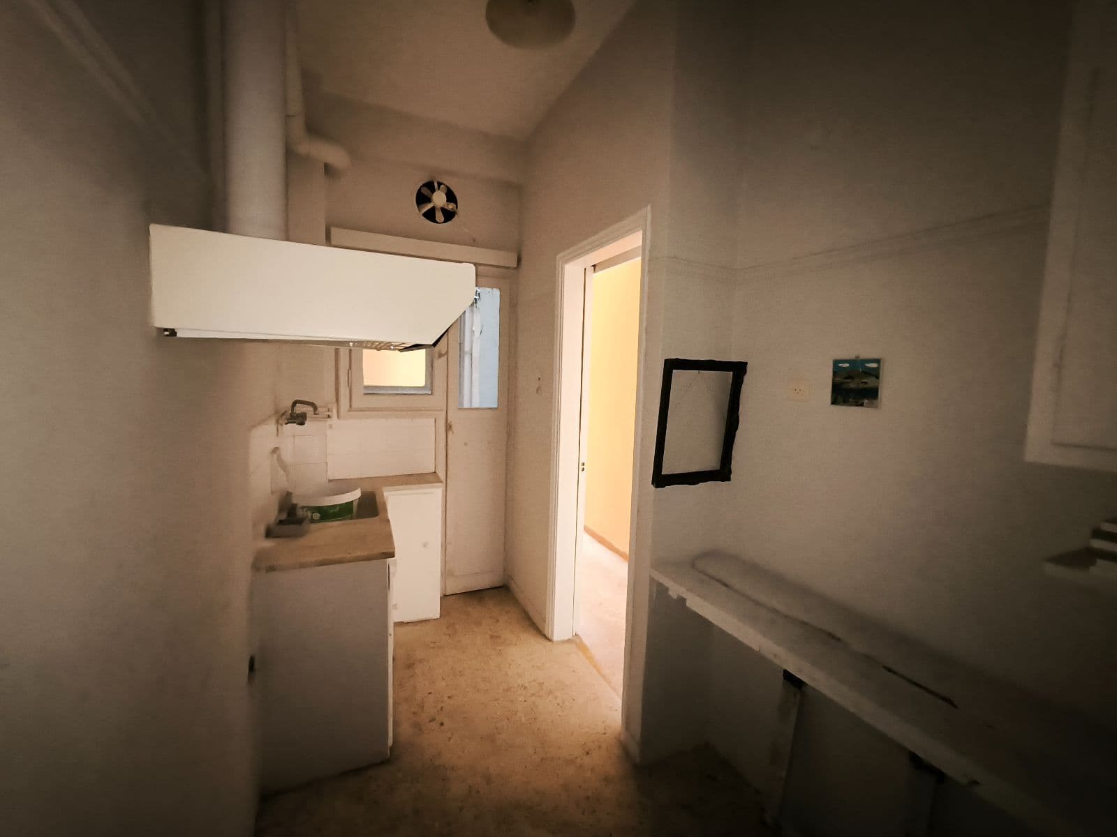 2-room Apartment, 78m² — Kipseli, built 1963 - 8