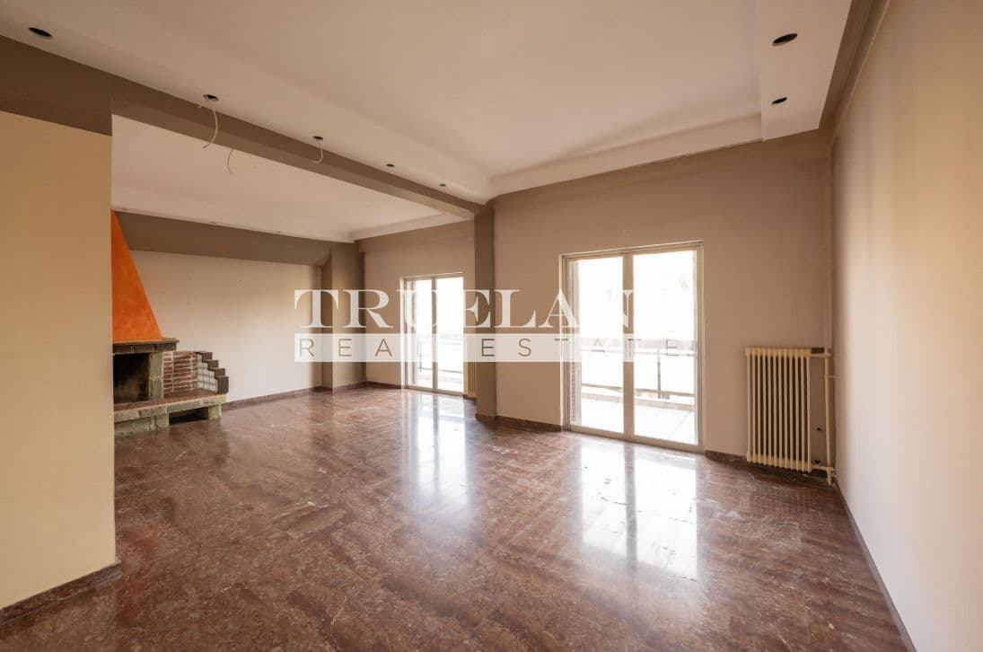 3-room Apartment, 114m² — Marousi, built 1977 - 1