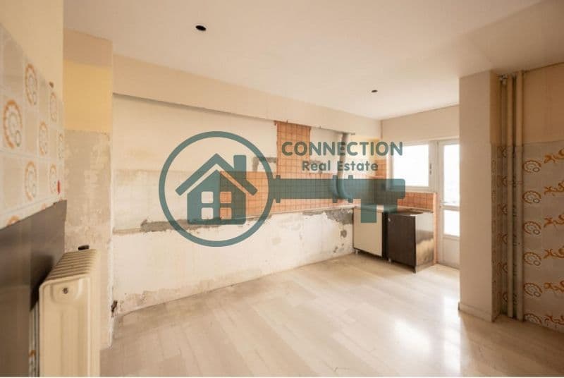 3-room Apartment, 114m² — Marousi, built 1977 - 2