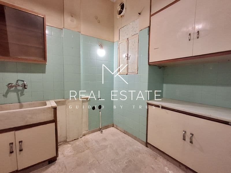 2-room Apartment, 103m² — Kipseli, built 1964 - 5