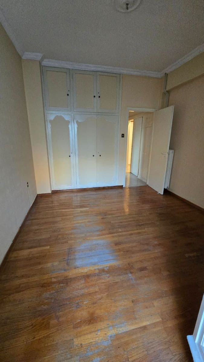 2-room Apartment, 92m² — Kipseli, built 1968 - 6