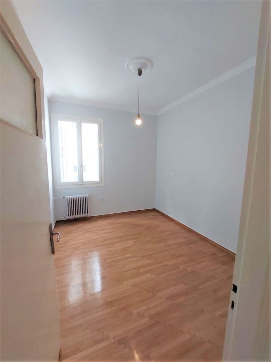 2-room Apartment, 73m² — Kipseli, built 1965 - 6