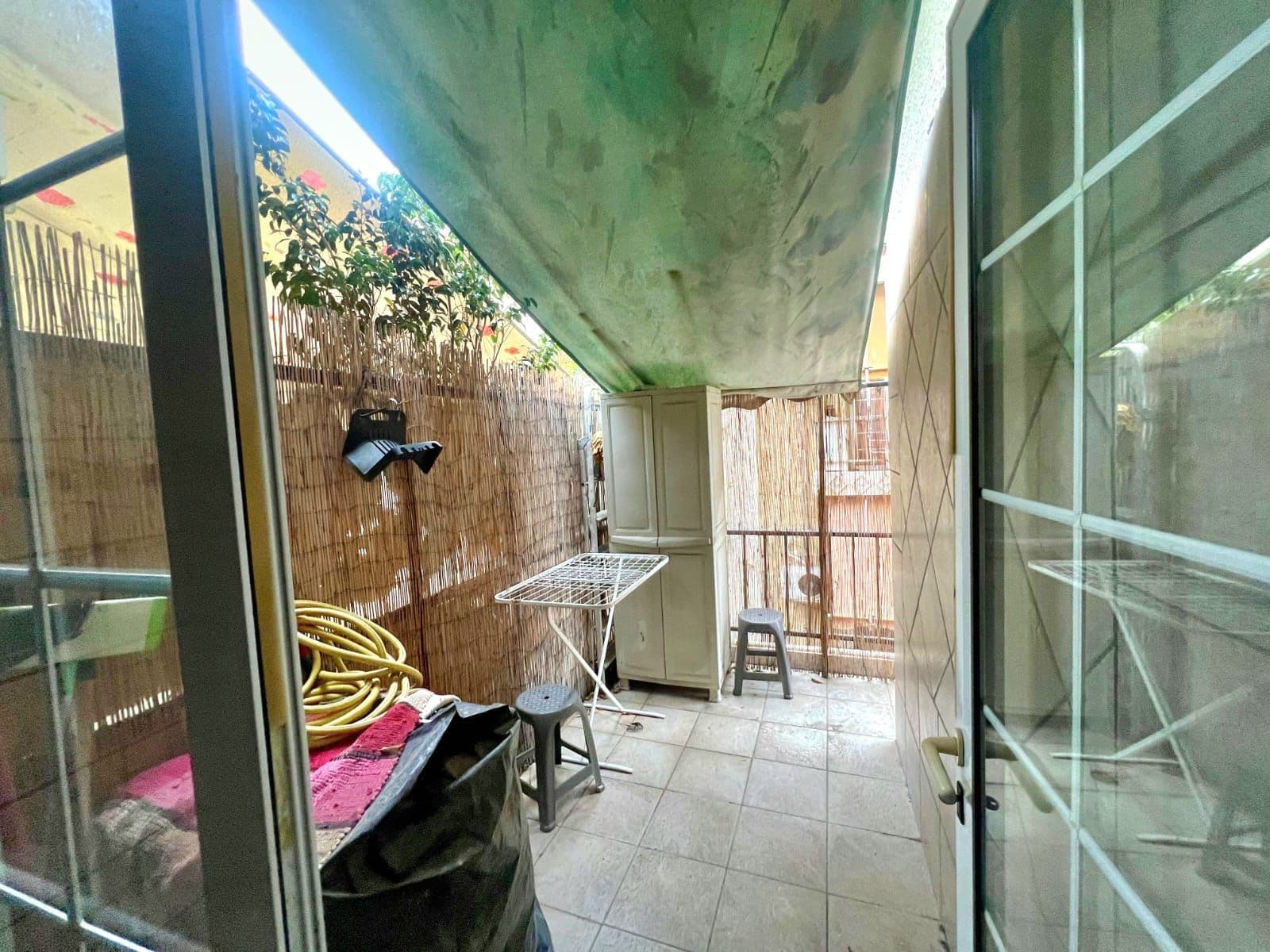 1-room Apartment, 56m² — Neos Kosmos, built 1975 - 3