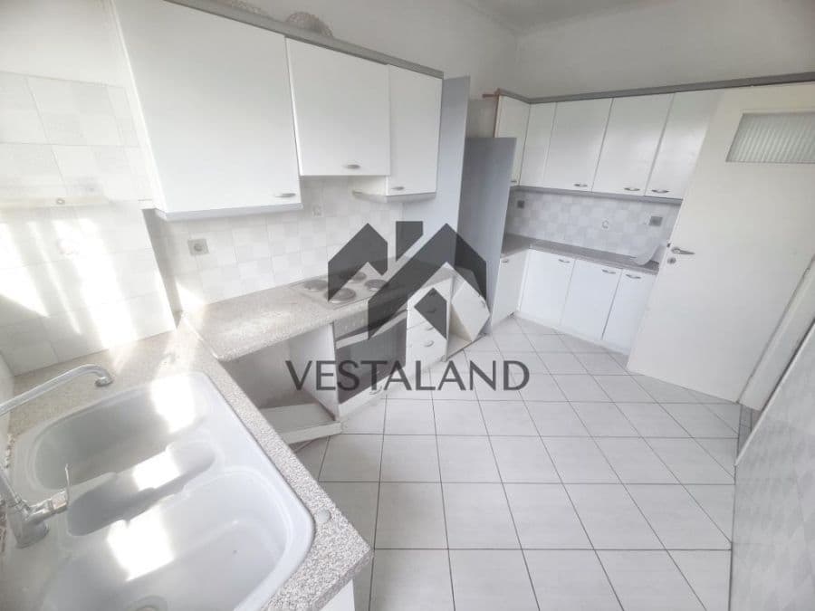 2-room Apartment, 95m² — Chalandri, built 1981 - 5