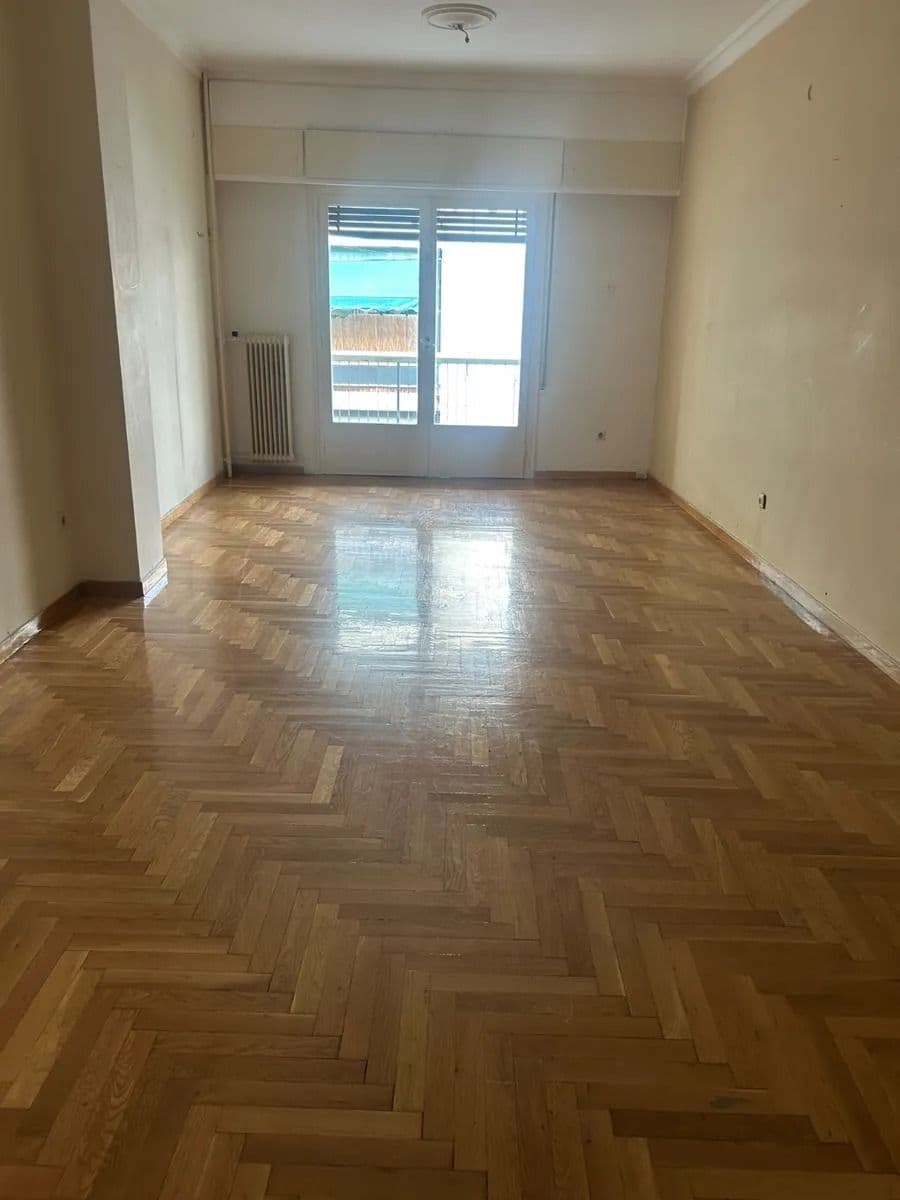 2-room Apartment, 90m² — Kipseli, built 1970 - 3