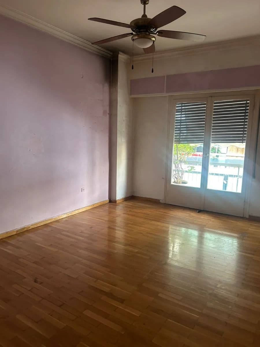 2-room Apartment, 90m² — Kipseli, built 1970 - 5