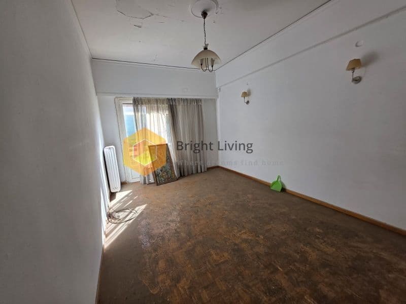 2-room Apartment, 77m² — Neos Kosmos, built 1964 - 5