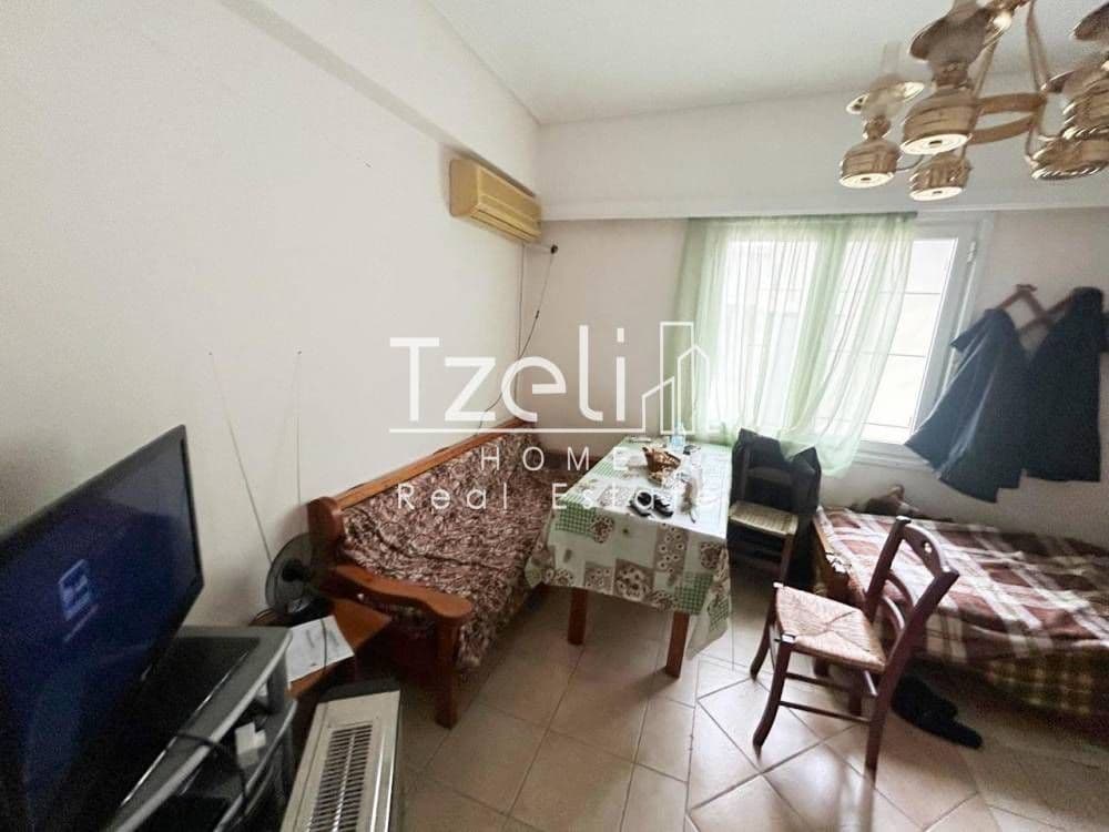 1-room Apartment, 52m² — Piraeus, built 1974 - 6