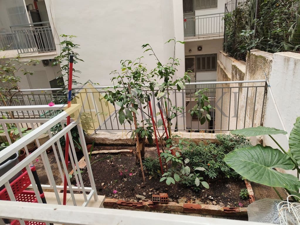 1-room Apartment, 29m² — Nea Smyrni, built 1970 - 8