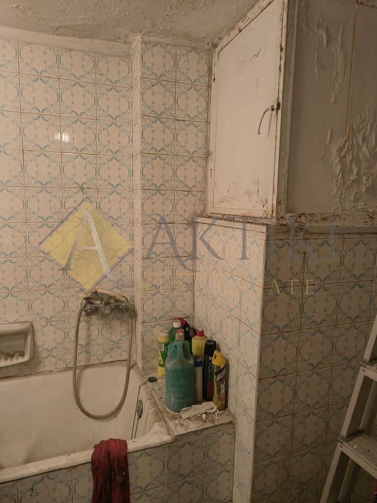 1-room Apartment, 29m² — Nea Smyrni, built 1970 - 4