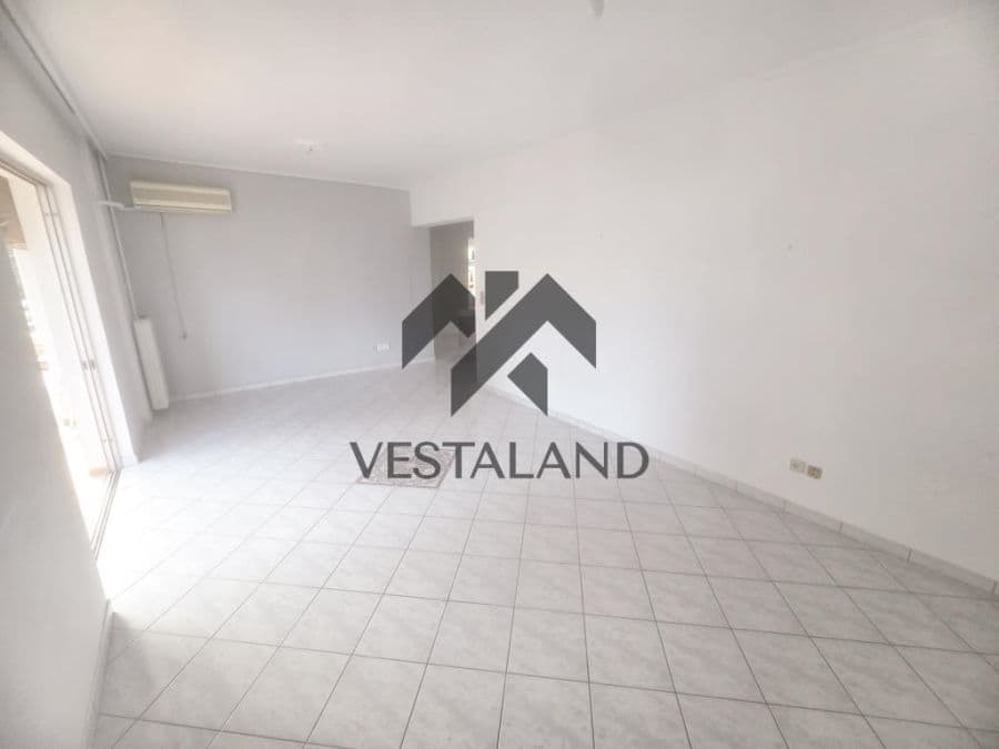 2-room Apartment, 95m² — Chalandri, built 1981 - 1