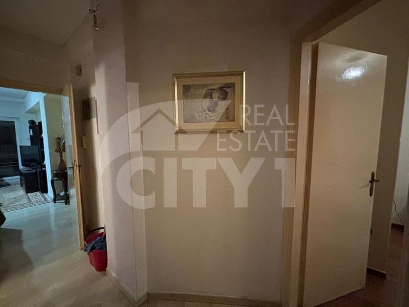 2-room Apartment, 76m² — Kipseli, built 1978 - 9