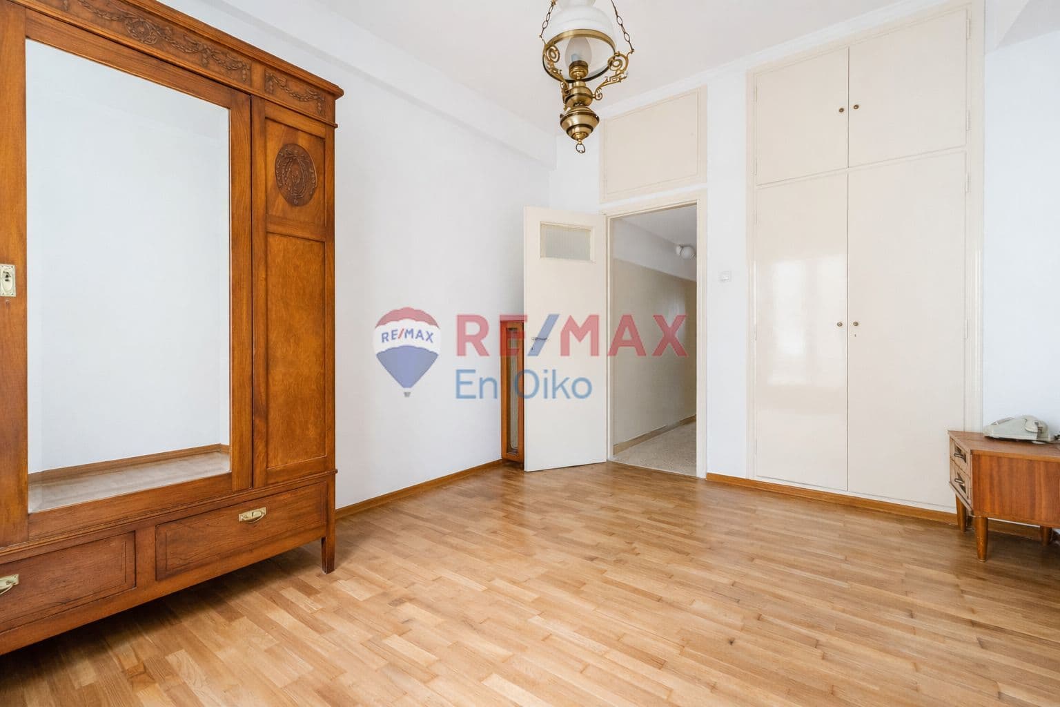 1-room Apartment, 53m² — Kipseli, built 1962 - 4