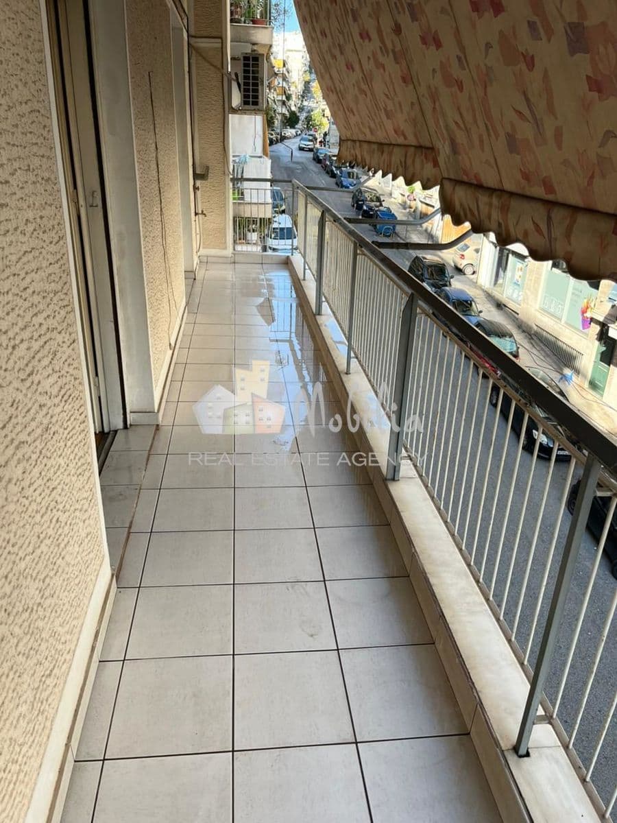 2-room Apartment, 71m² — Kipseli, built 1969 - 2