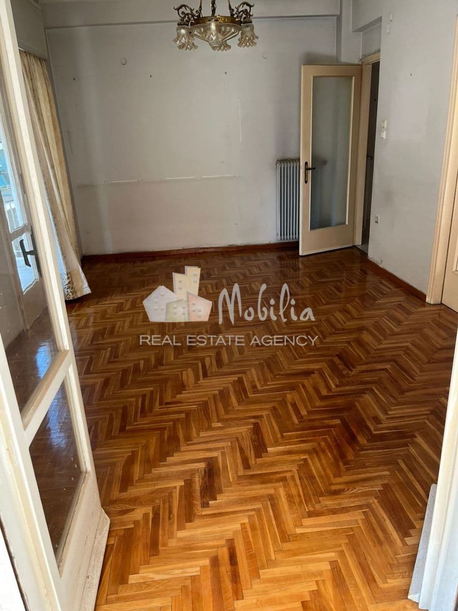 2-room Apartment, 71m² — Kipseli, built 1969 - 4