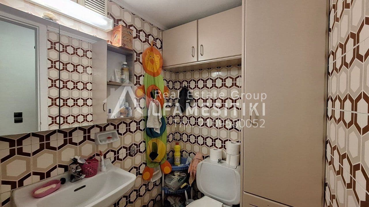 3-room Apartment, 97m² — Nea Smyrni, built 1982 - 9