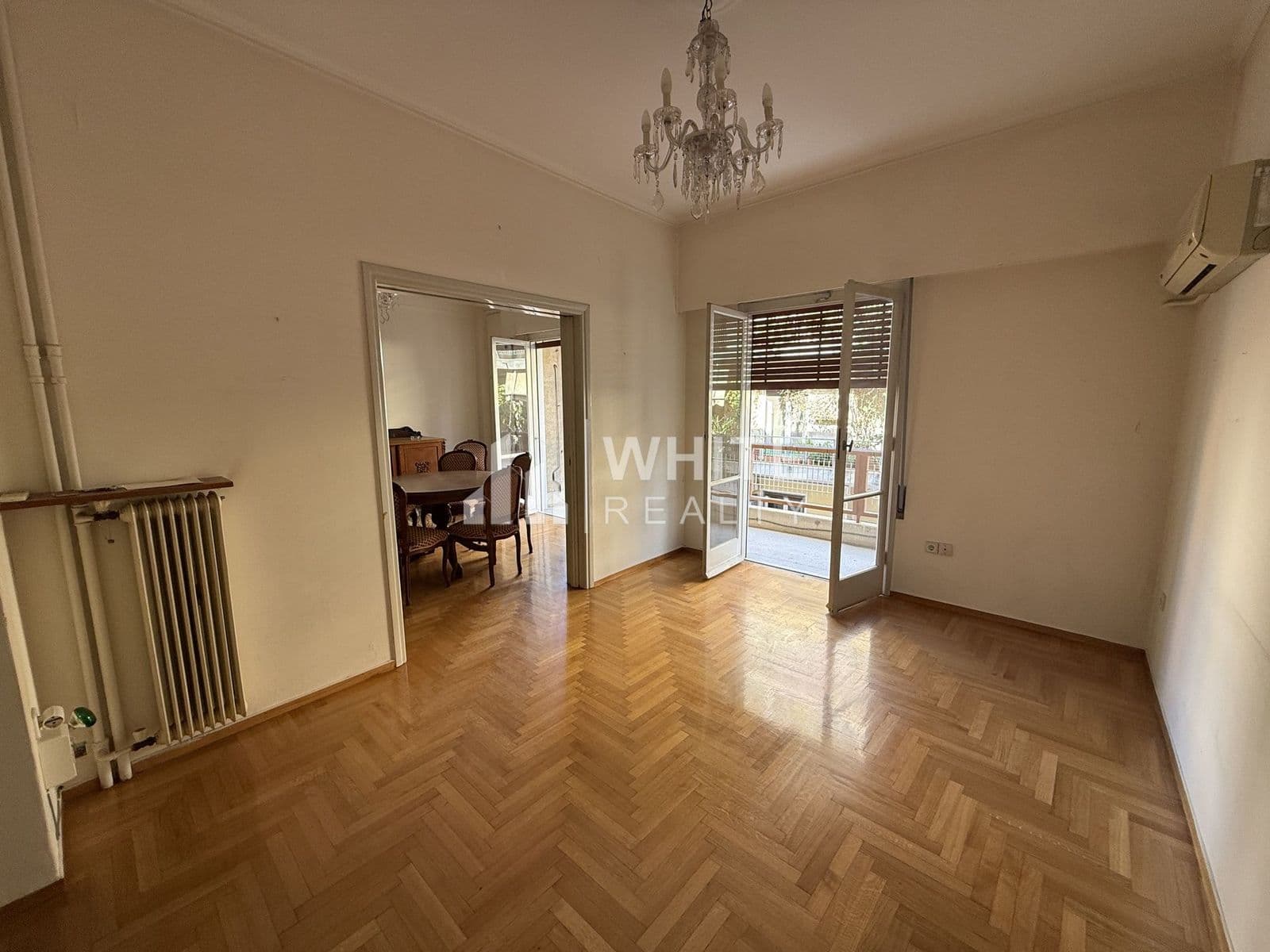 2-room Apartment, 91m² — Kipseli, built 1973 - 1