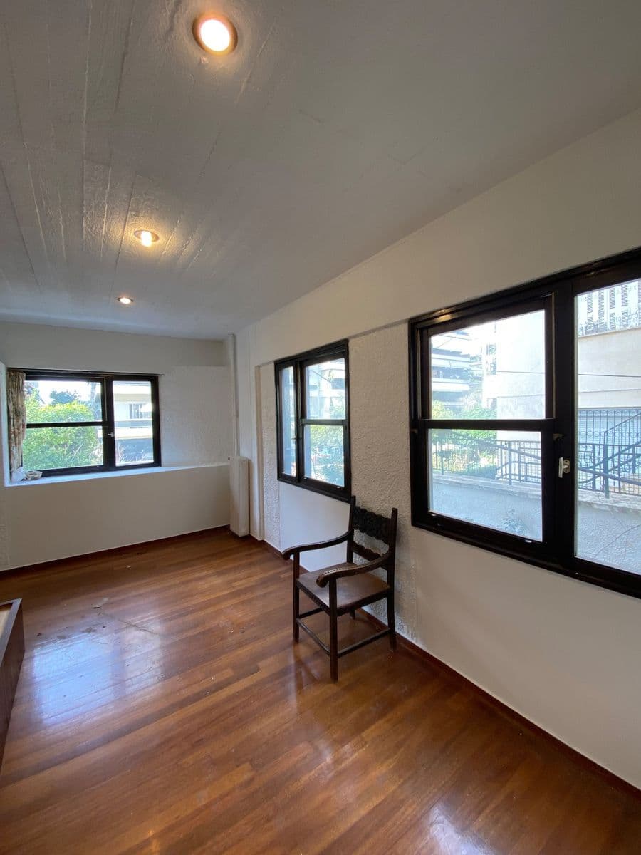 4-room Apartment, 110m² — Nea Smyrni, built 1980 - 4