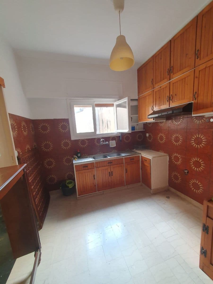 2-room Apartment, 105m² — Kipseli, built 1978 - 3