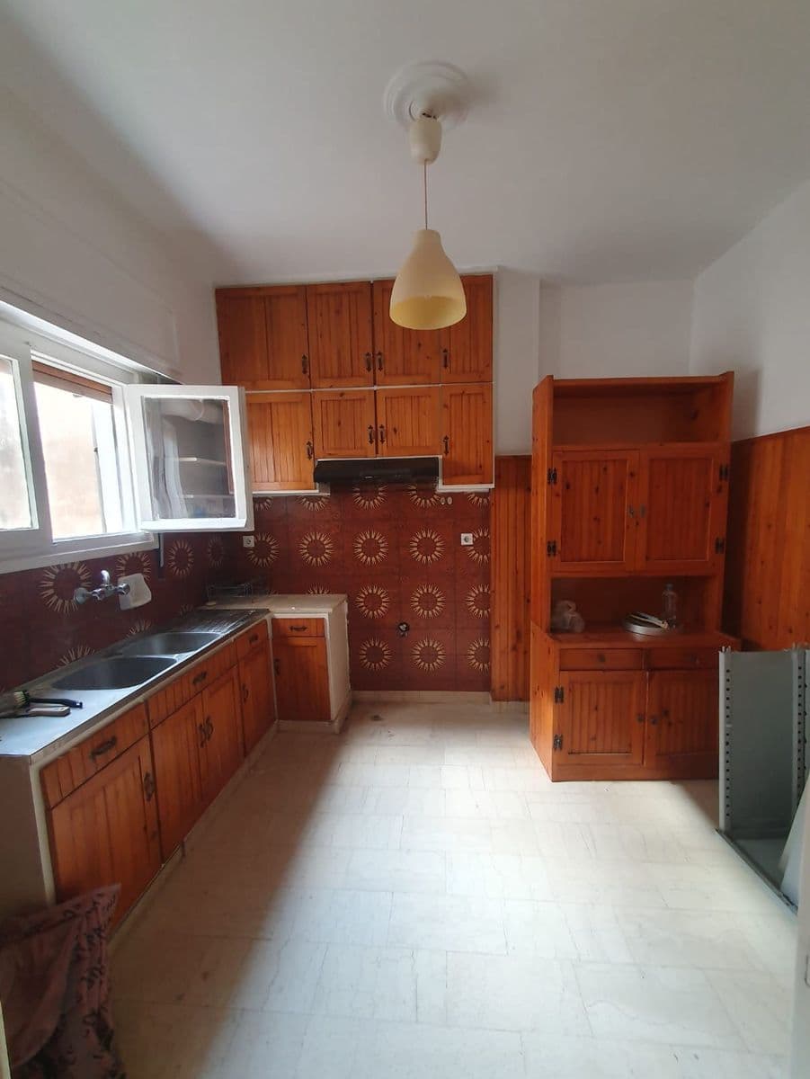 2-room Apartment, 105m² — Kipseli, built 1978 - 8