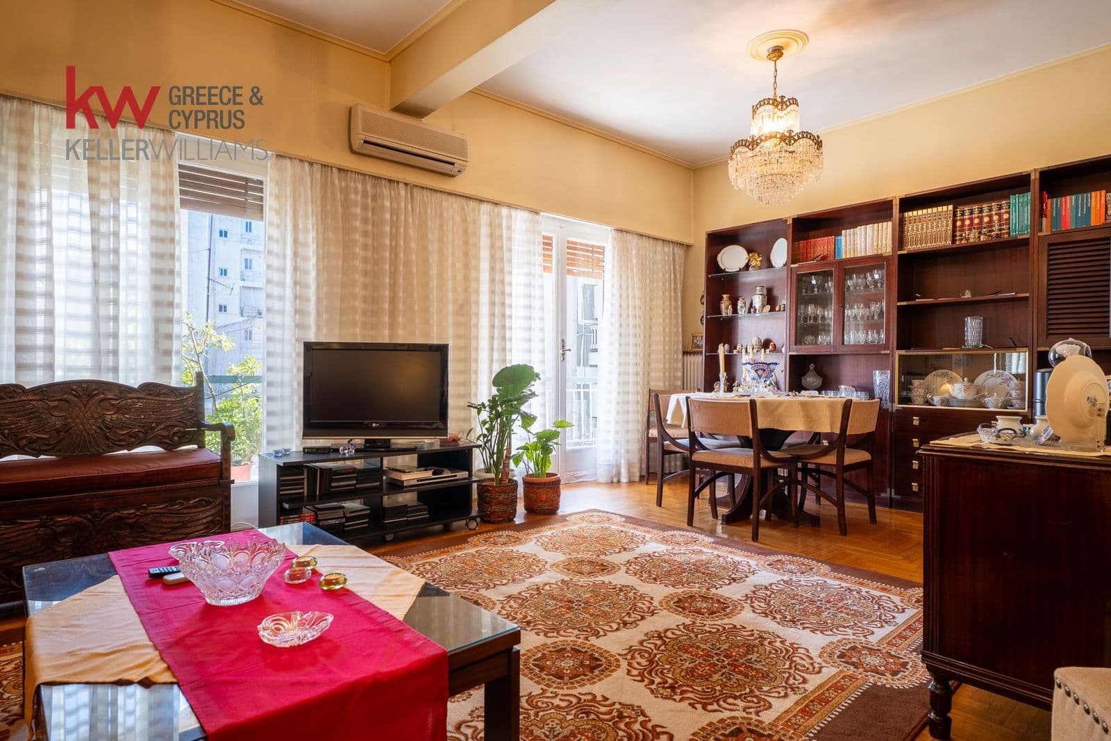 3-room Apartment, 118m² — Kipseli, built 1972 - 1