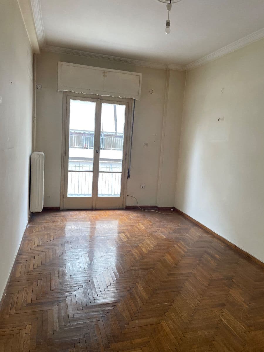 1-room Apartment, 53m² — Kipseli, built 1967 - 3