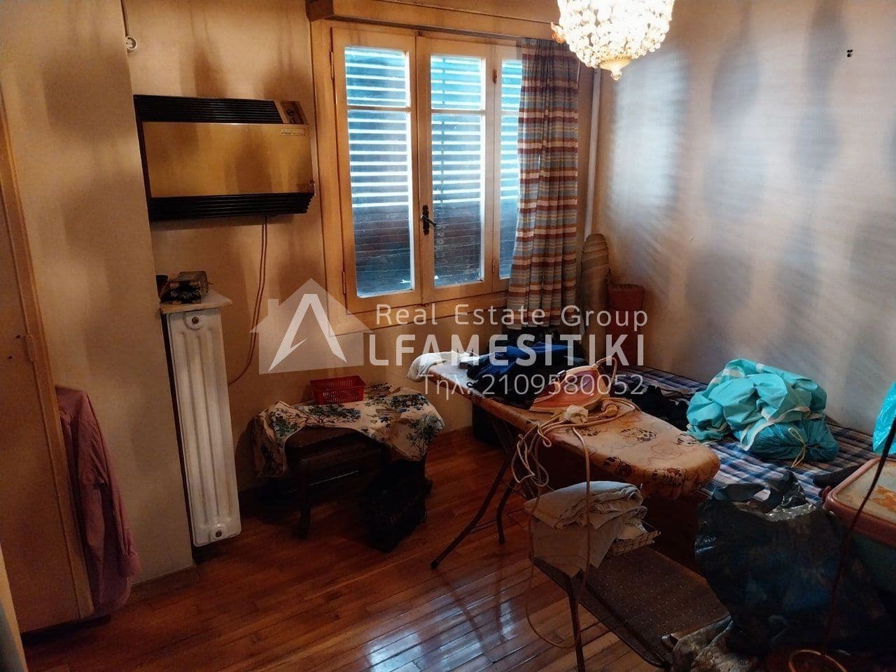 2-room Apartment, 90m² — Kipseli, built 1965 - 9