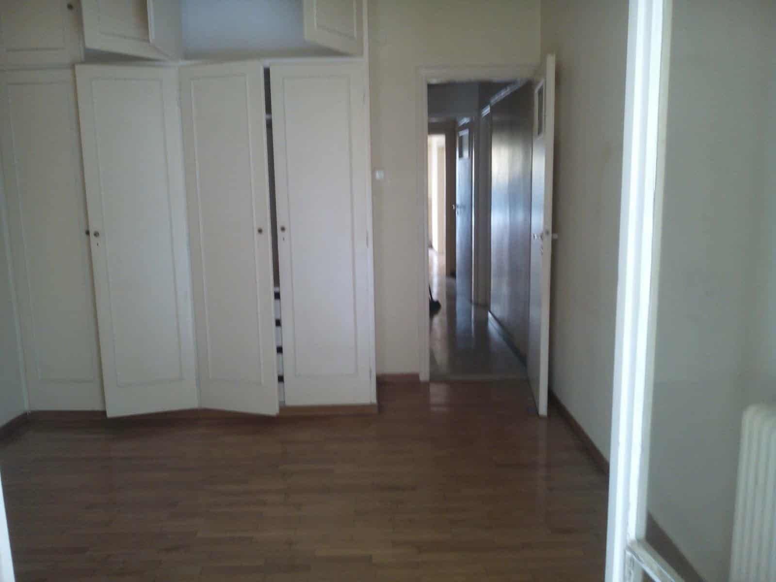1-room Apartment, 73m² — Kipseli - 1