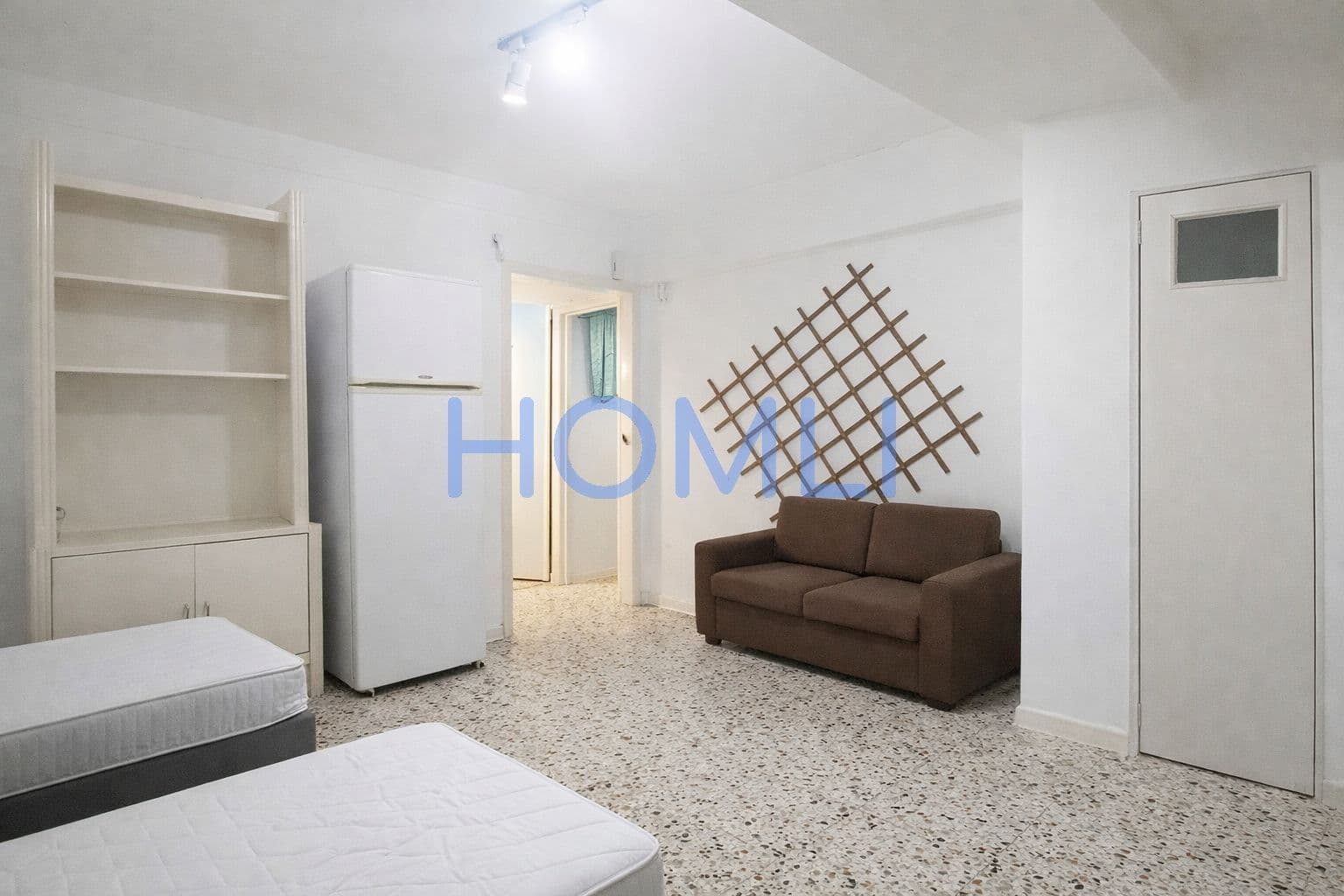 1-room Apartment, 55m² — Kipseli, built 1975 - 9