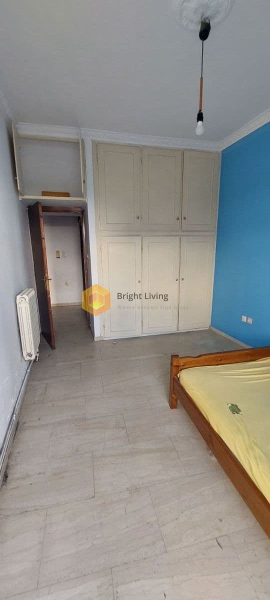 1-room Apartment, 66m² — Neos Kosmos, built 1973 - 5