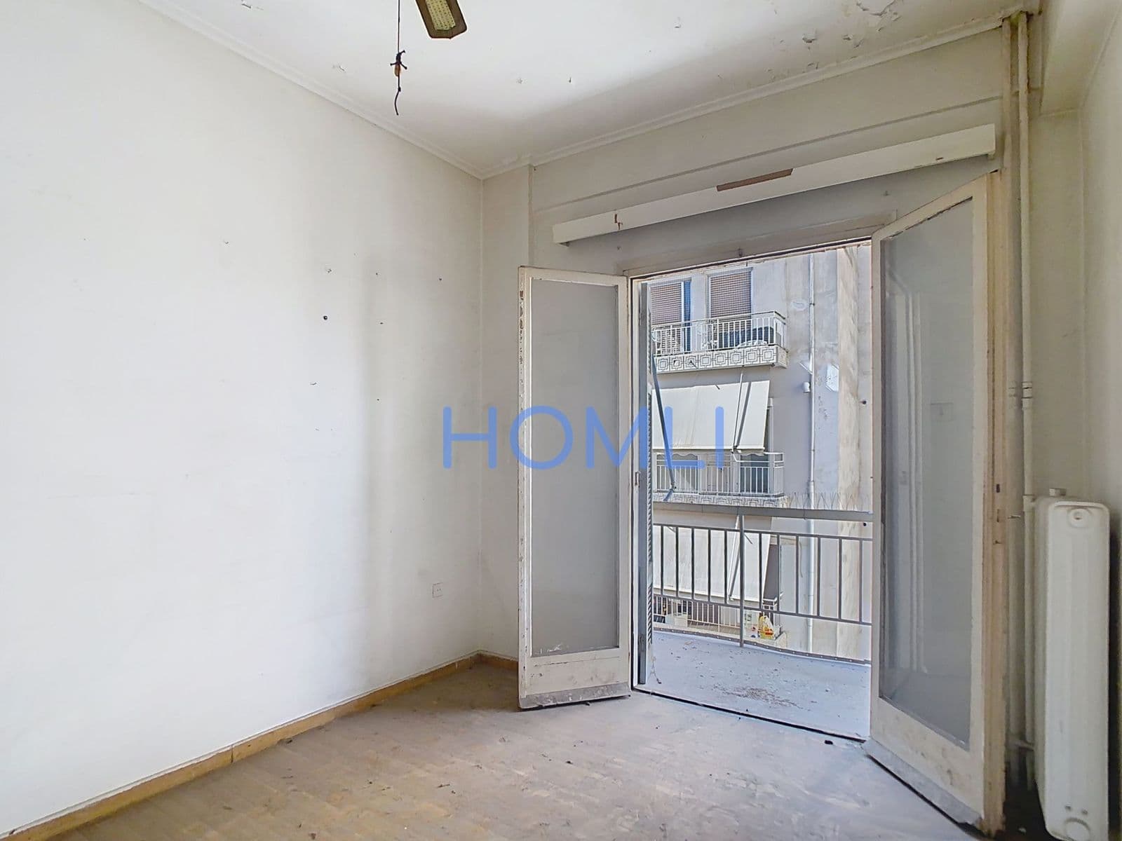 1-room Apartment, 32m² — Neos Kosmos, built 1973 - 3