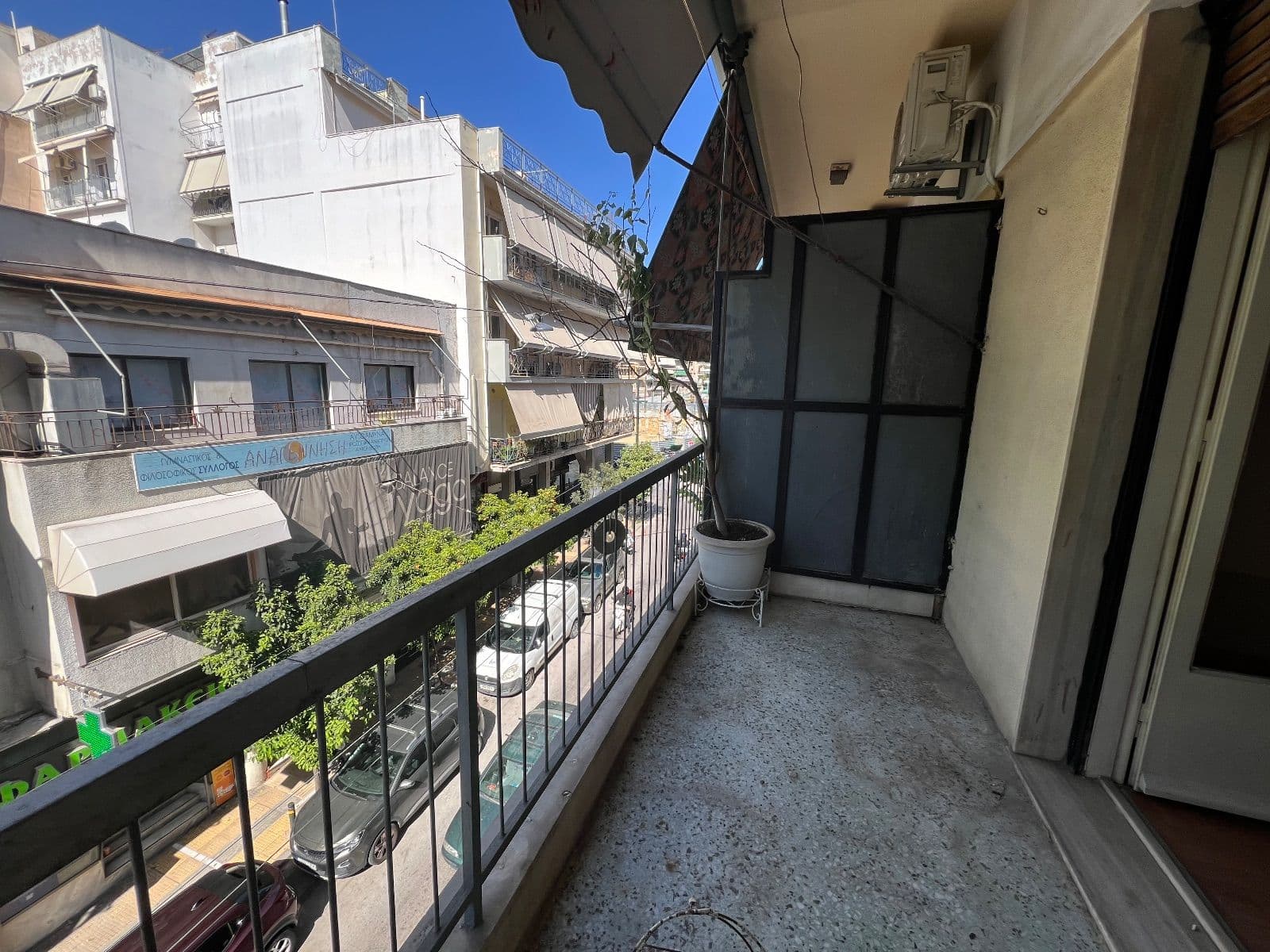 2-room Apartment, 90m² — Kipseli, built 1970 - 2