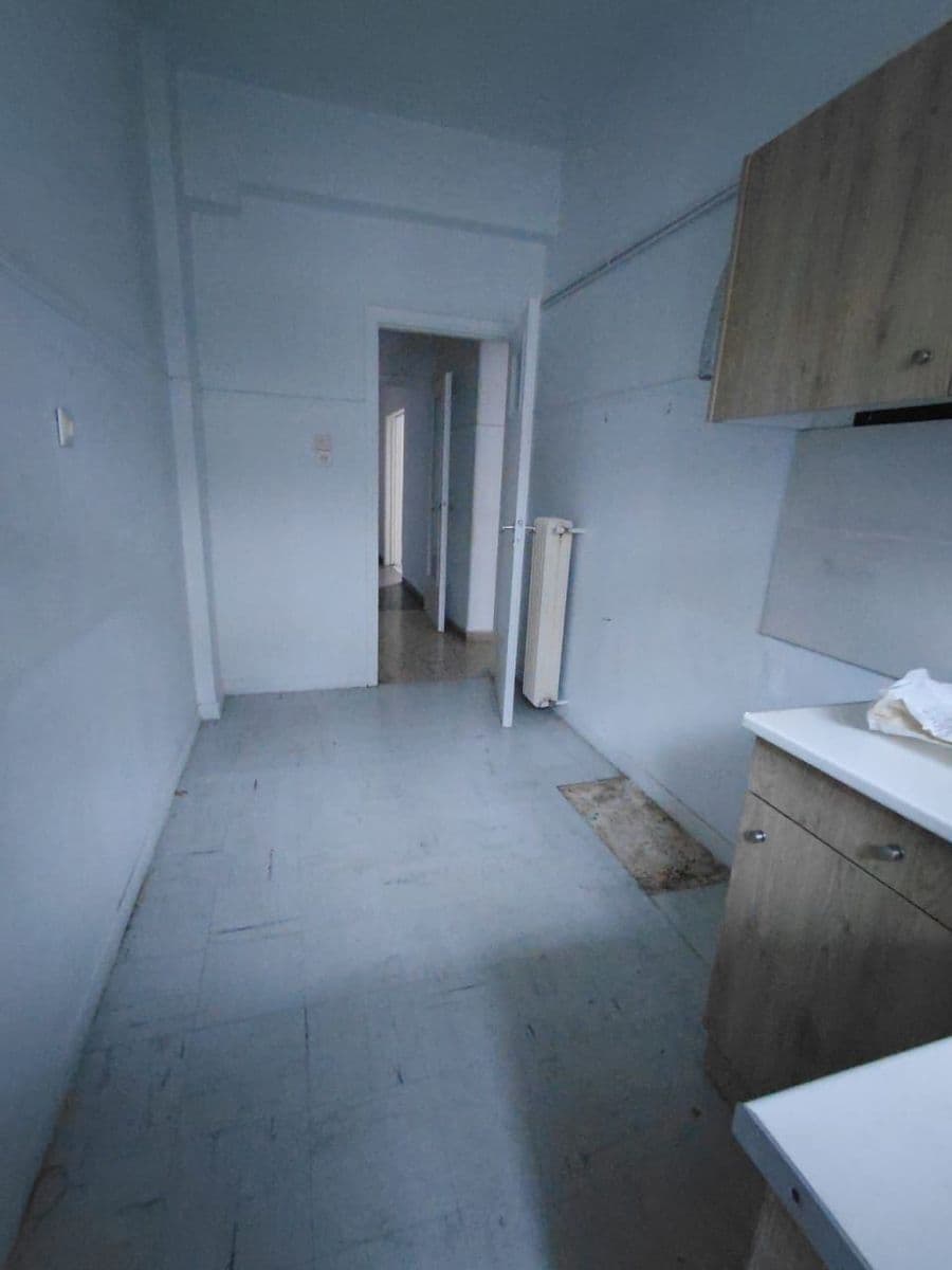 1-room Apartment, 51m² — Metaxourgeio, built 1970 - 3