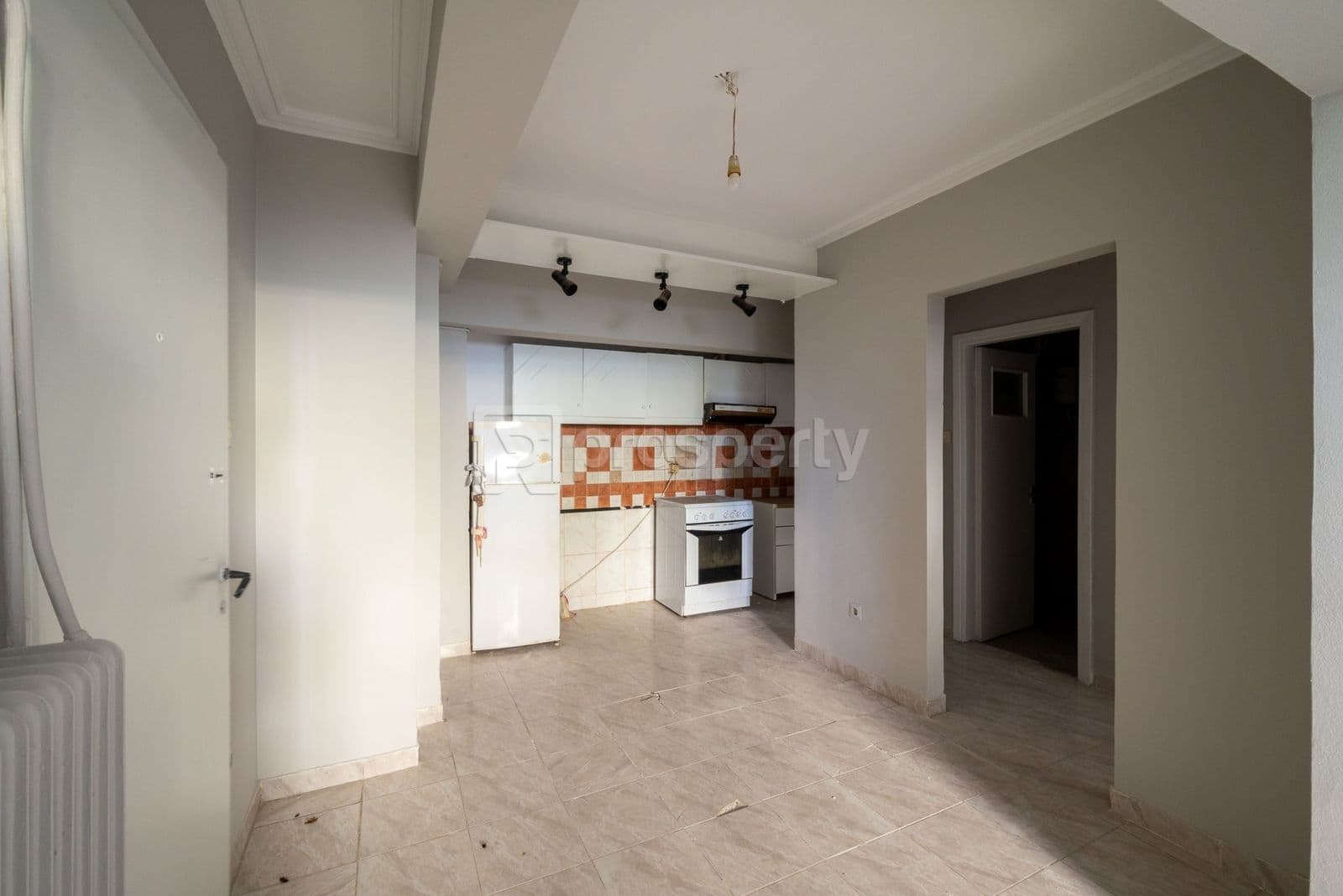 1-room Apartment, 50m² — Kipseli, built 1965 - 5