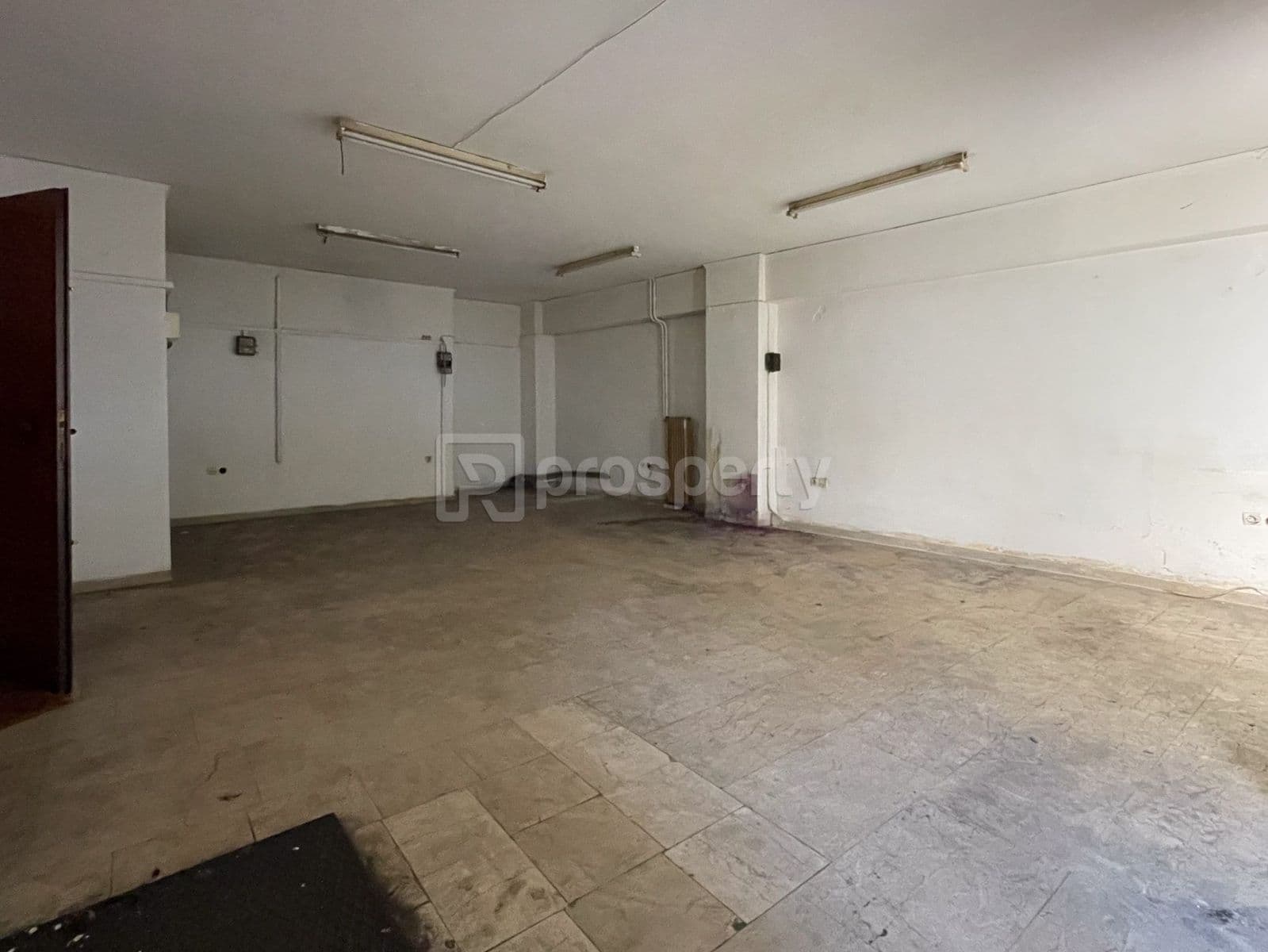 Apartment, 53m² — Exarcheia, built 1985 - 3