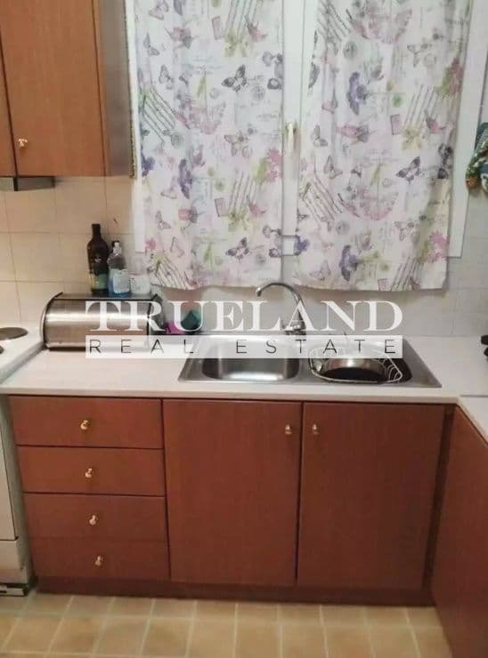 3-room Apartment, 95m² — Kipseli, built 1960 - 2