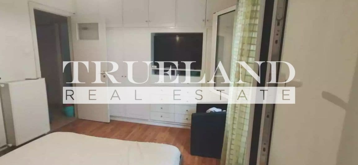 3-room Apartment, 95m² — Kipseli, built 1960 - 3