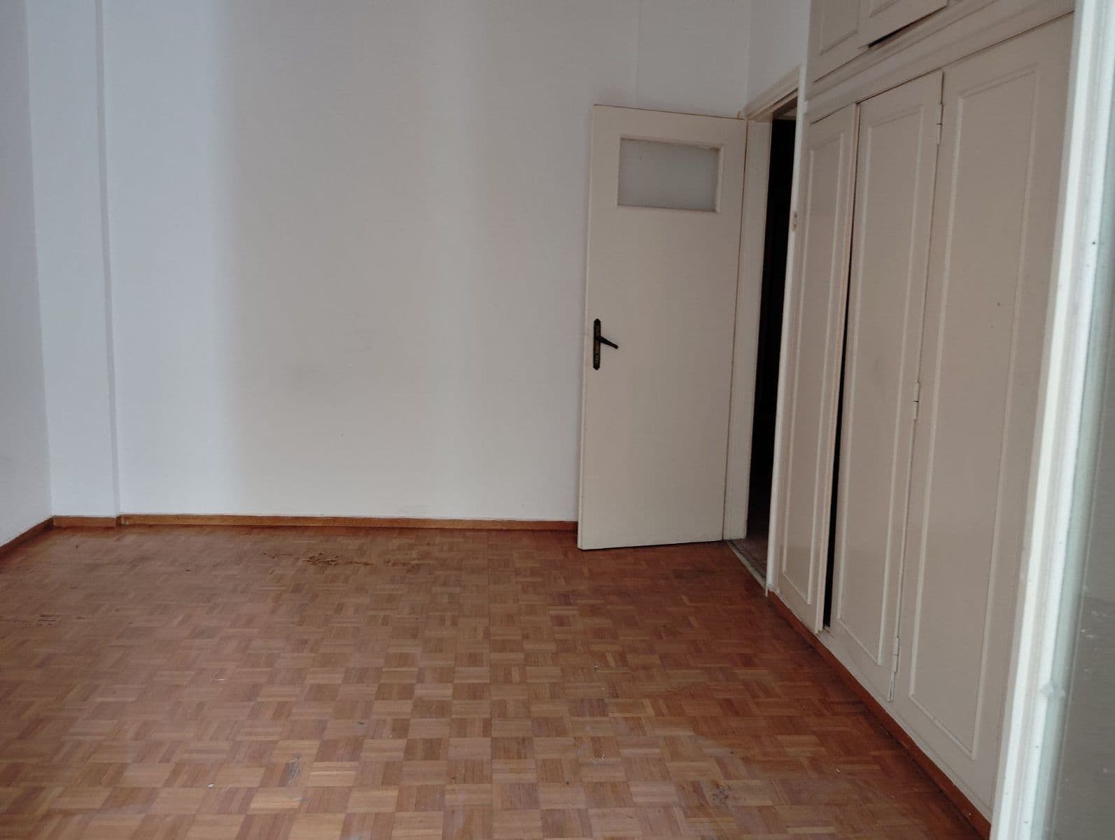 2-room Apartment, 97m² — Kipseli, built 1972 - 7