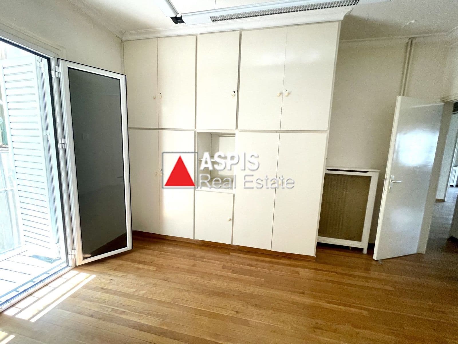 3-room Apartment, 103m² — Kipseli, built 1960 - 8