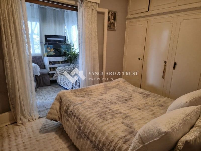 1-room Apartment, 52m² — Kipseli, built 1965 - 8