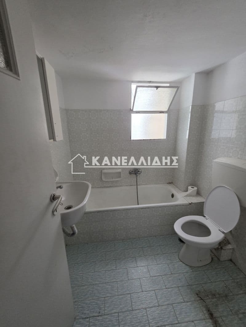 2-room Apartment, 100m² — Kipseli, built 1974 - 5